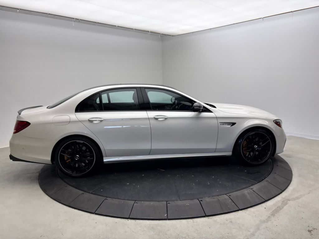 Thumbnail: 2018 Mercedes-Benz E-Class - 6