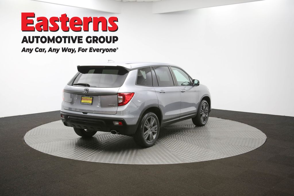 Used 2021 Silver Honda EX-L image 41