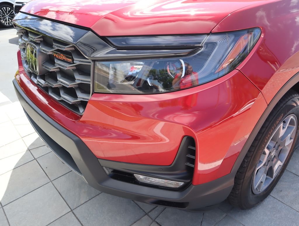 Thumbnail: 2022 Honda Passport - 16
