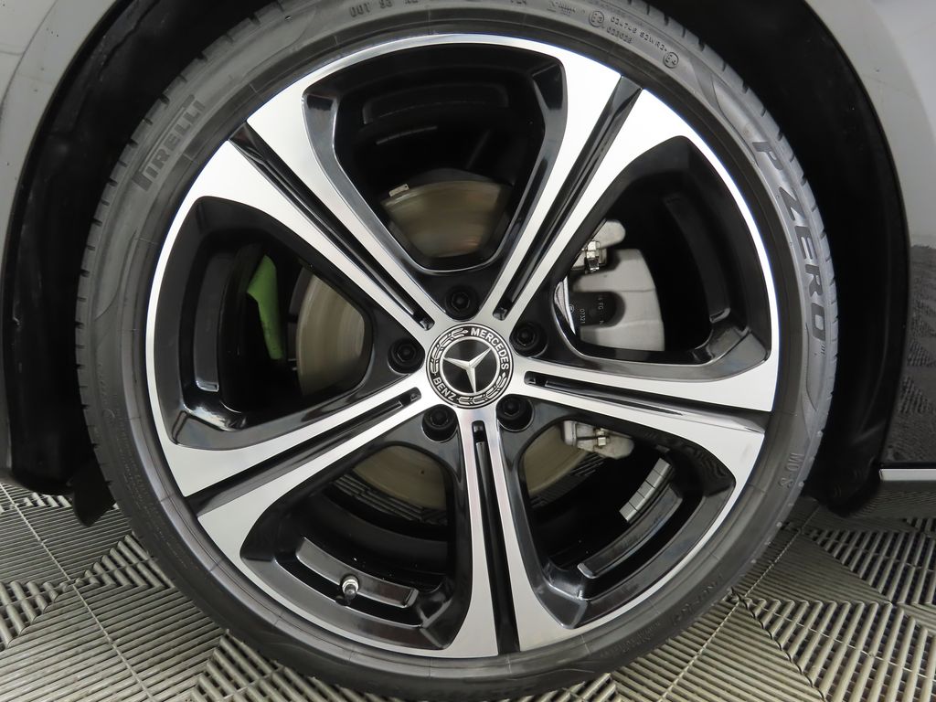 Thumbnail: 2022 Mercedes-Benz C-Class - 30