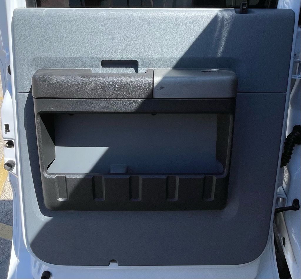 2016 Ford F-250SD XLT White at Emmons Autoplex