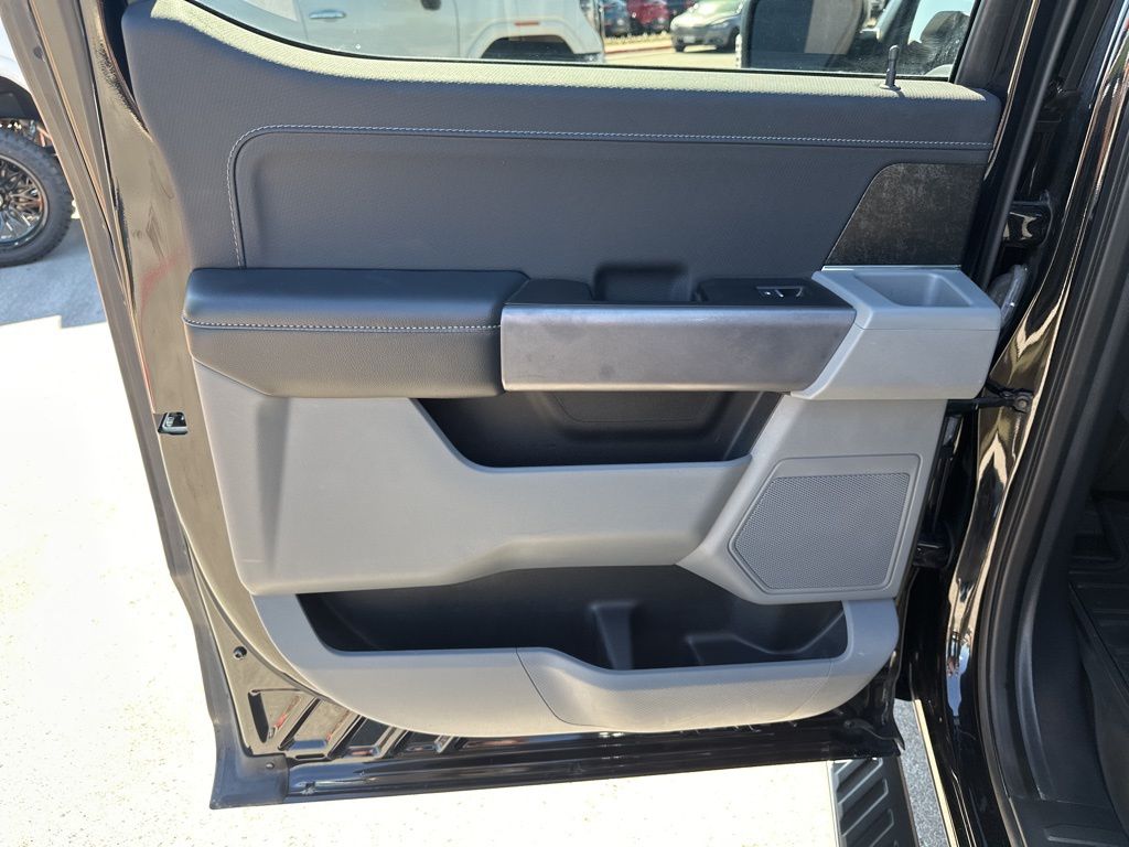 Used Car 2021 Ford F-150  Xlt For Sale Under $40,000 In Austin, Texas