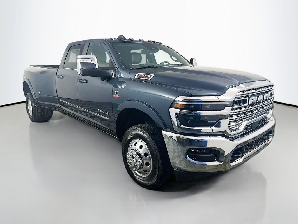 2025 RAM 3500 Limited Crew Cab LB DRW 4WD