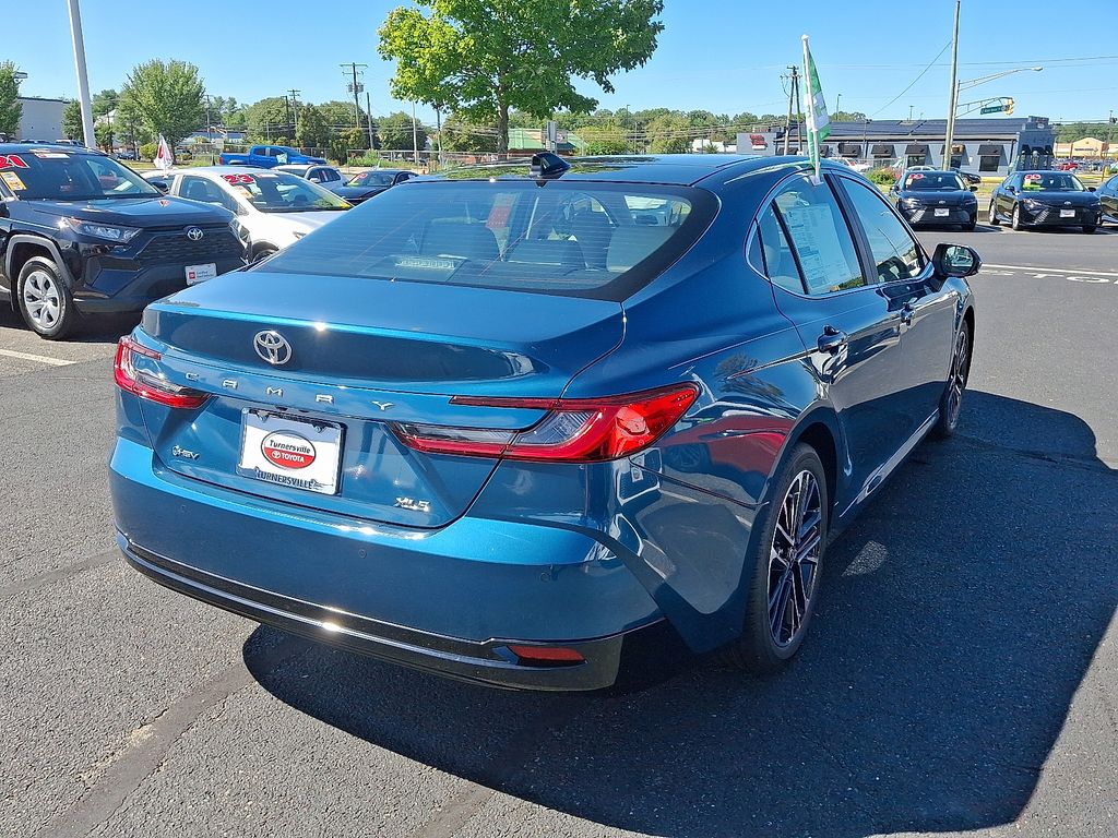 Thumbnail: 2025 Toyota Camry - 6