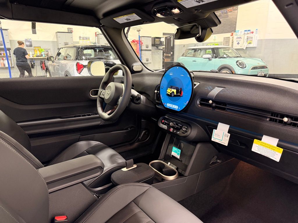 Thumbnail: 2026 MINI Cooper - 22