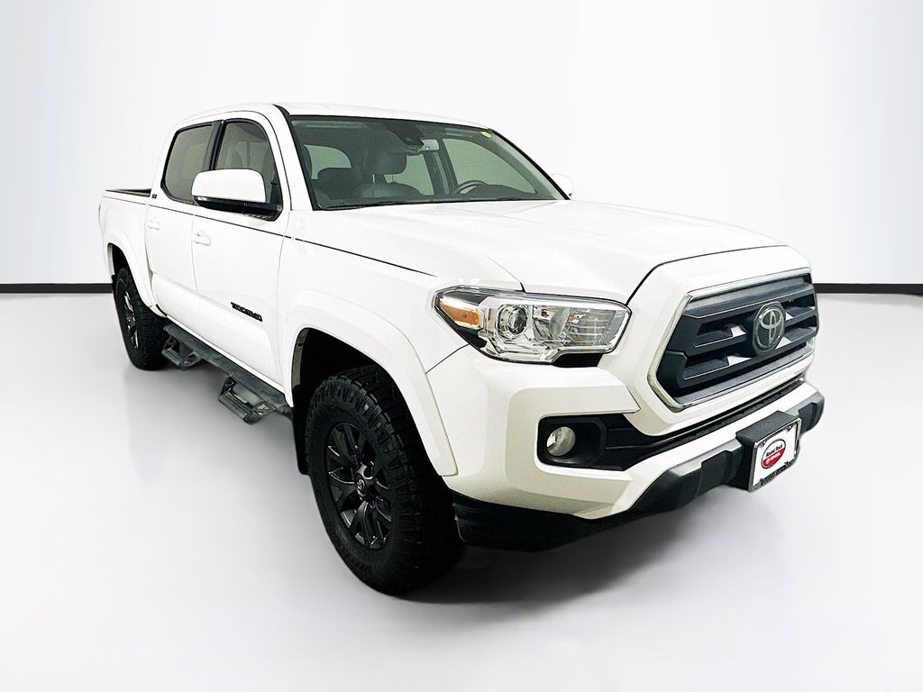 2023 Toyota Tacoma SR5 3