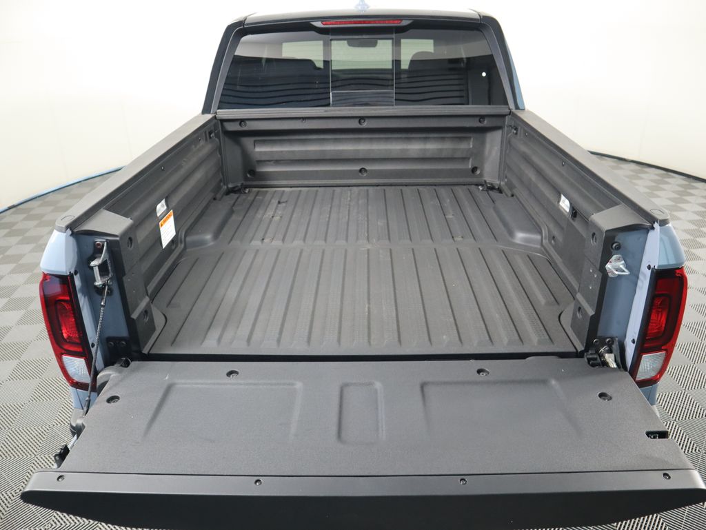 Thumbnail: 2025 Honda Ridgeline - 28