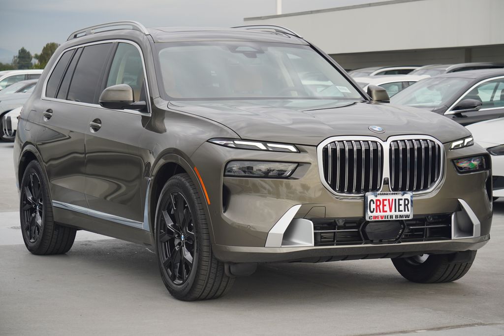 2025 BMW X7 xDrive40i 3