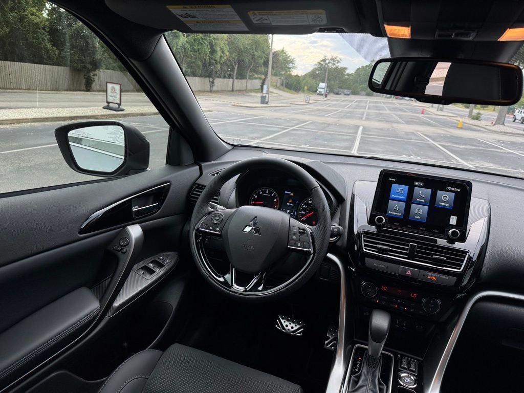 2025 Mitsubishi Eclipse Cross SEL photo 20