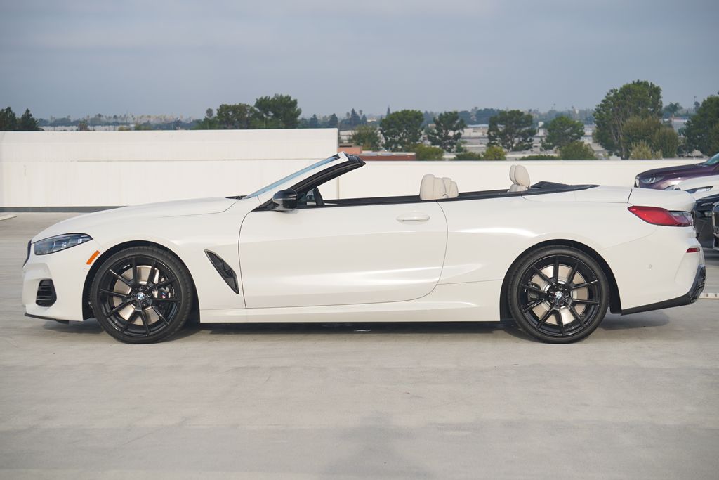 Thumbnail: 2026 BMW 8 Series - 6