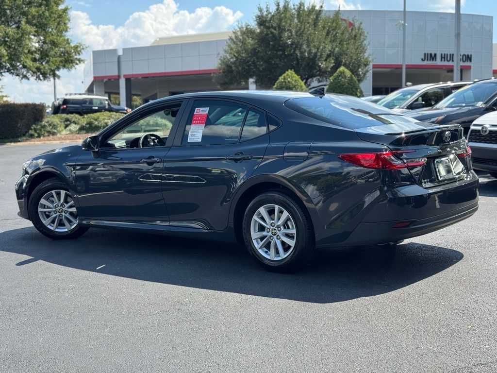 2026 Toyota Camry LE photo 7