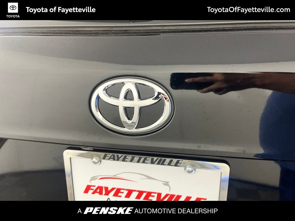 Thumbnail: 2026 Toyota Highlander - 27