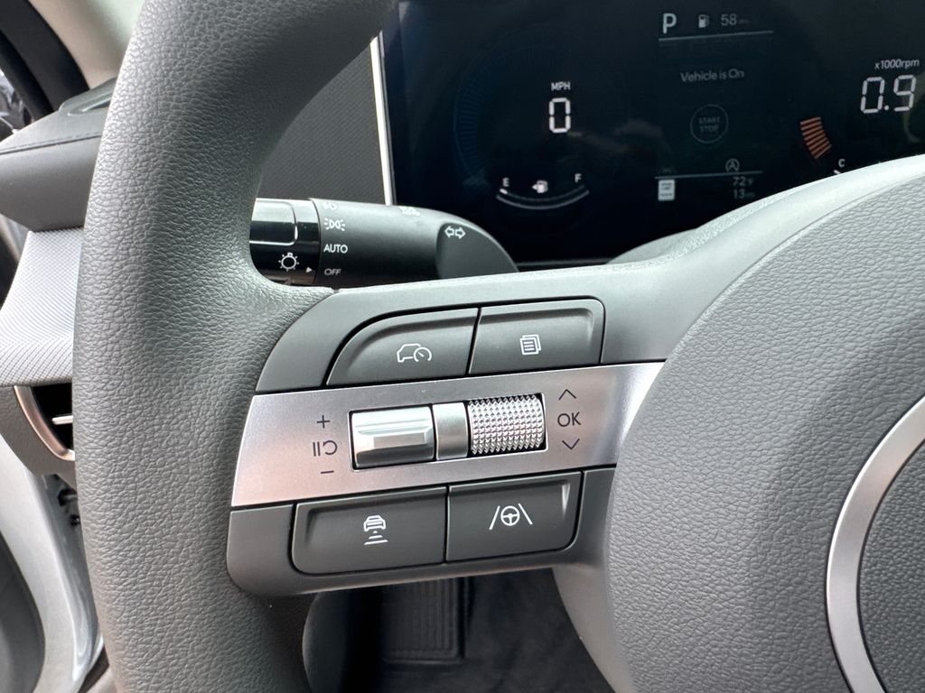2025 Hyundai Sonata SE photo 13