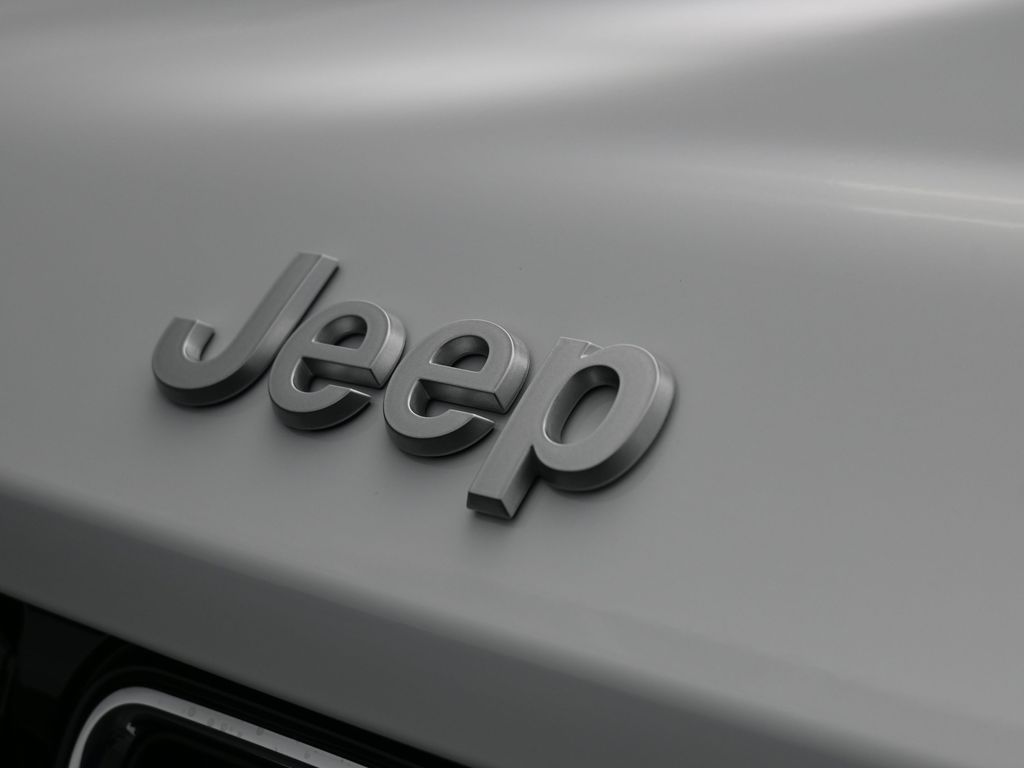 Used 2024 Bright White Clearcoat Jeep Overland image 22