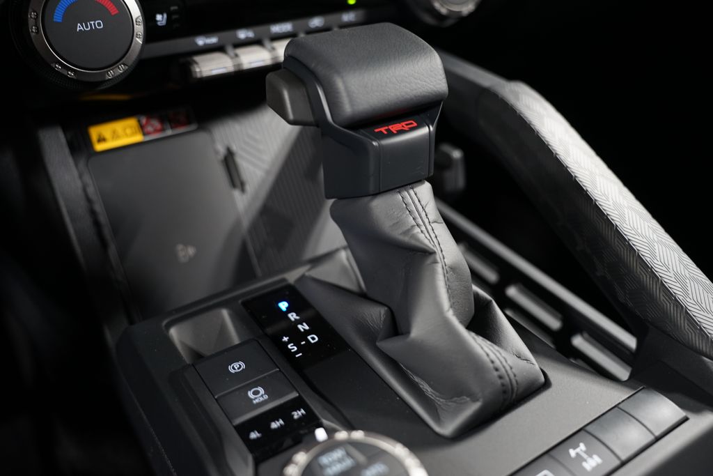 2025 Toyota 4Runner TRD Off Road 24