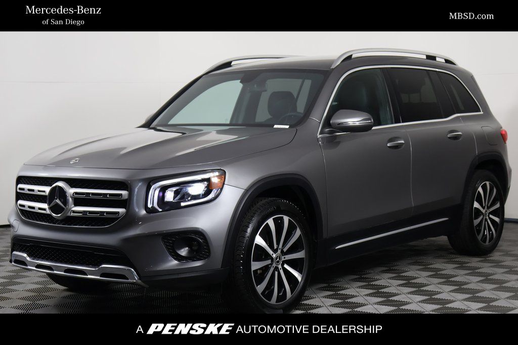2021 Mercedes-Benz GLB 250 Hero Image