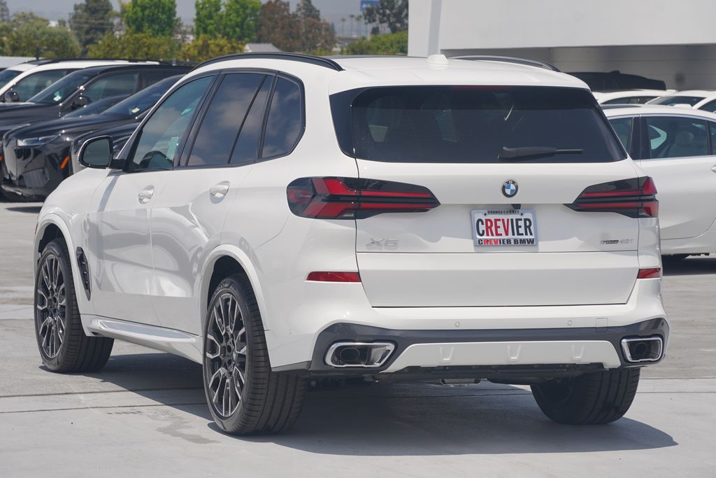 2025 BMW X5 sDrive40i 7