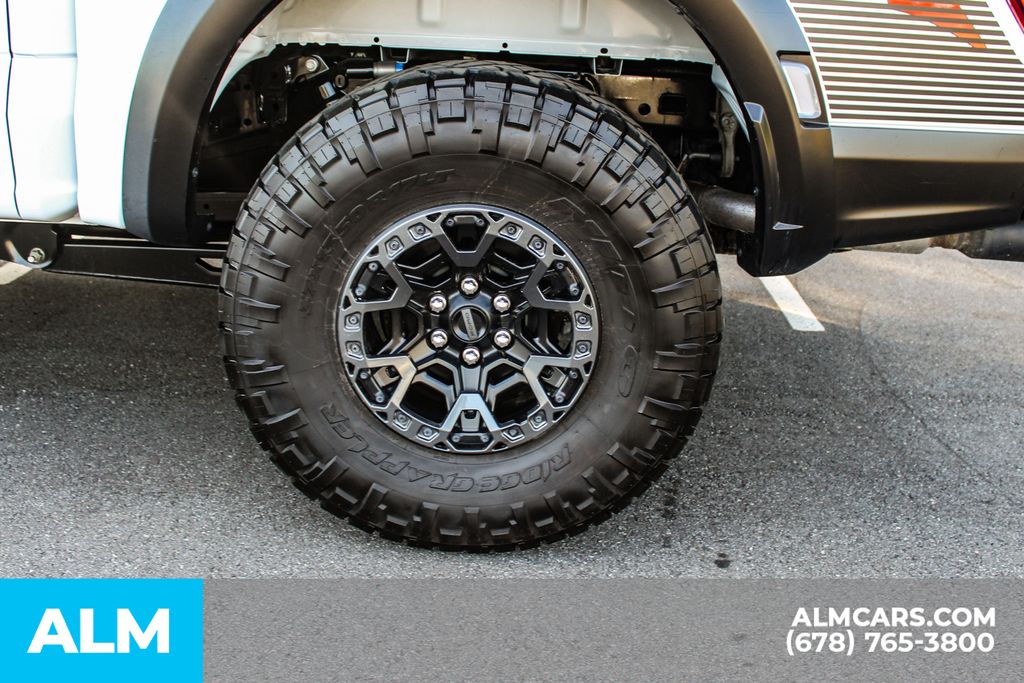Used 2024 White Ford Raptor image 16