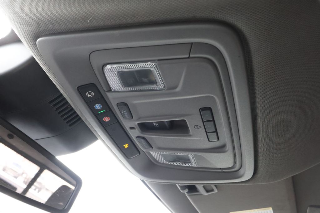 Thumbnail: 2022 Chevrolet Silverado 1500 - 30