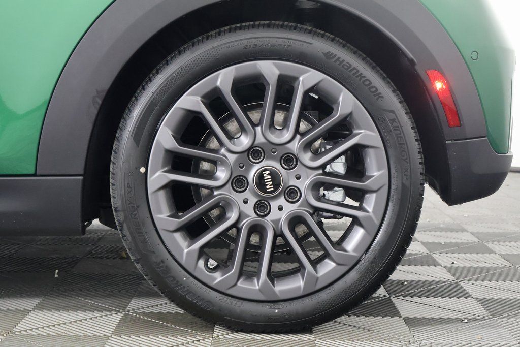 Thumbnail: 2026 MINI Cooper - 10