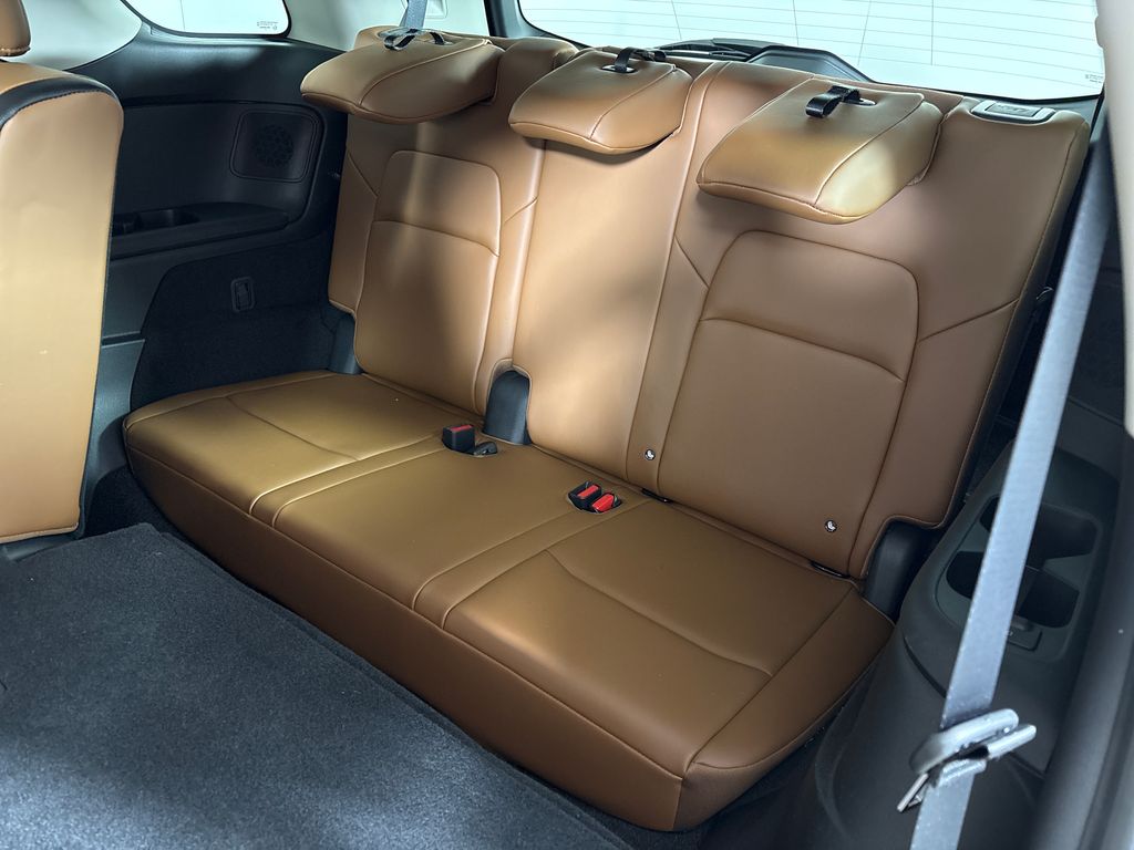 Certified Used 2025 Gray Nissan Platinum image 32