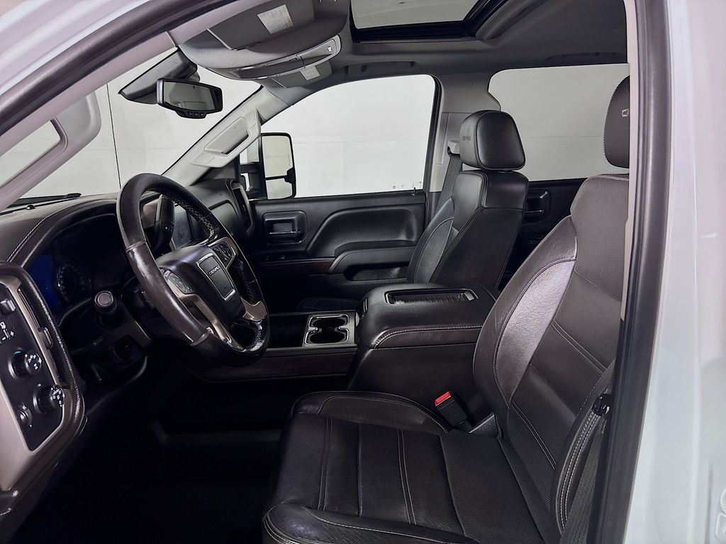2019 GMC Sierra 2500HD Denali