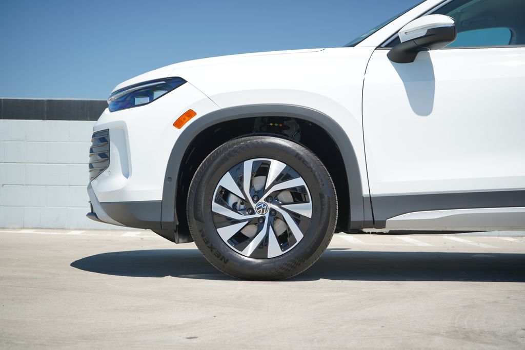 Thumbnail: 2026 Volkswagen Tiguan - 2