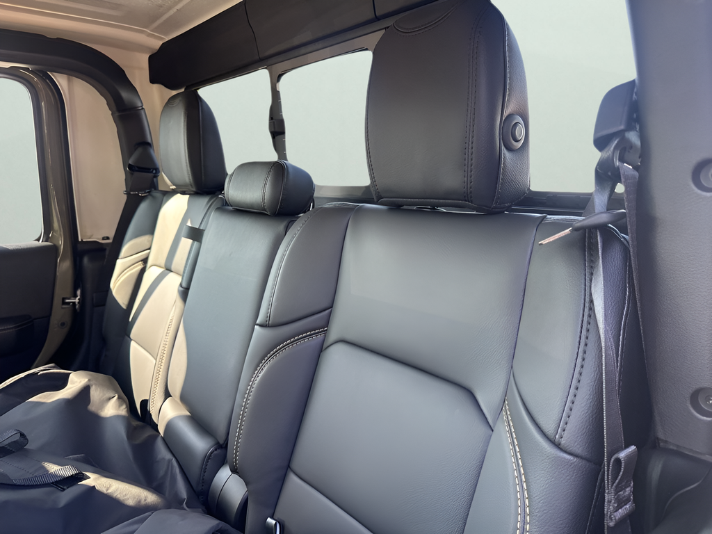 New Car 2025 Jeep Gladiator  For Sale Under $50,000 In Austin, Texas