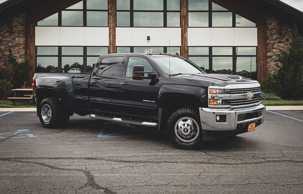 Black 2018 Chevrolet Silverado 3500HD Pickup Truck Four-Wheel Drive 6-Speed Automatic