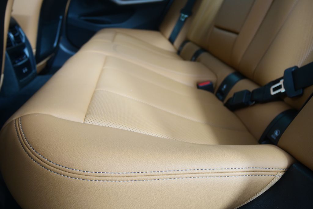 Thumbnail: 2023 BMW 3 Series - 14