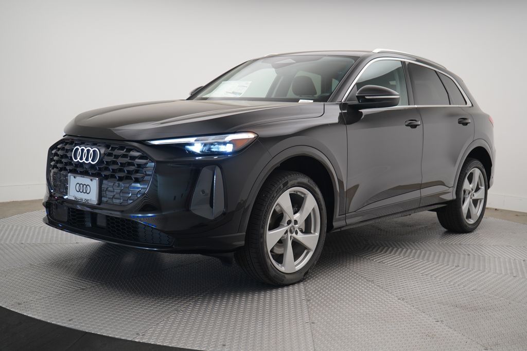 Thumbnail: 2025 Audi Q5 - 1