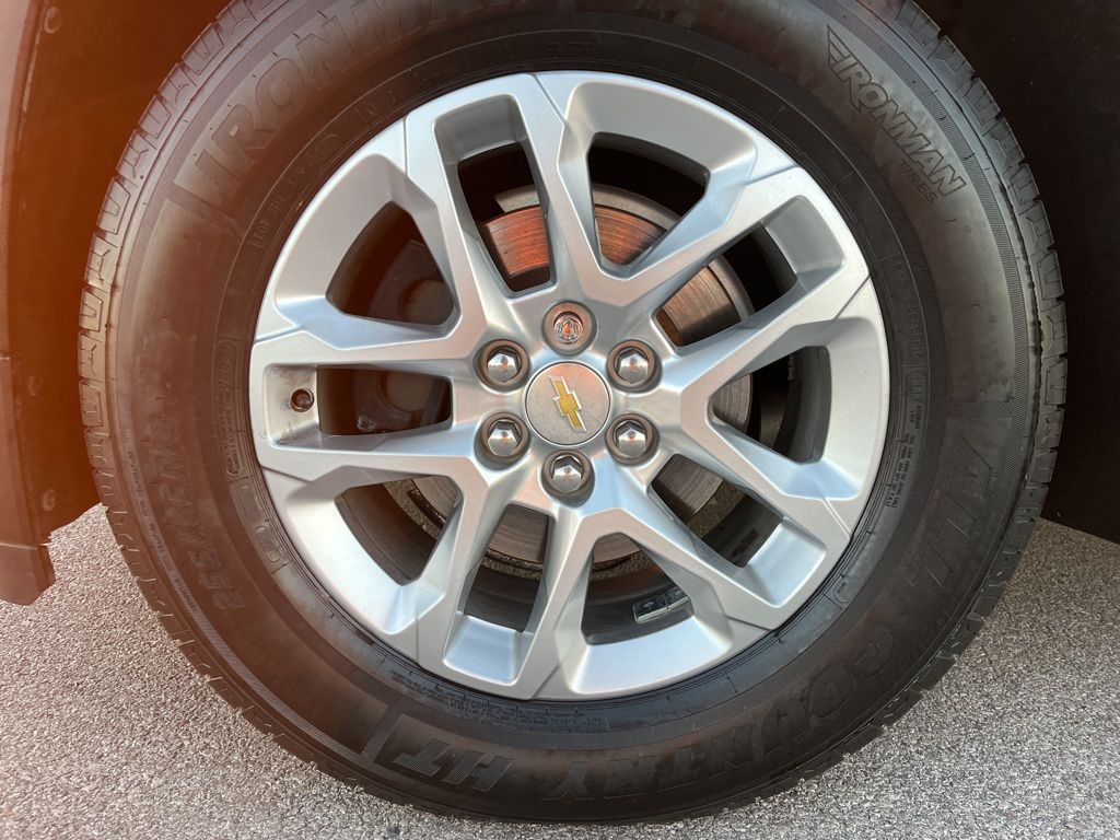 Thumbnail: 2020 Chevrolet Traverse - 12