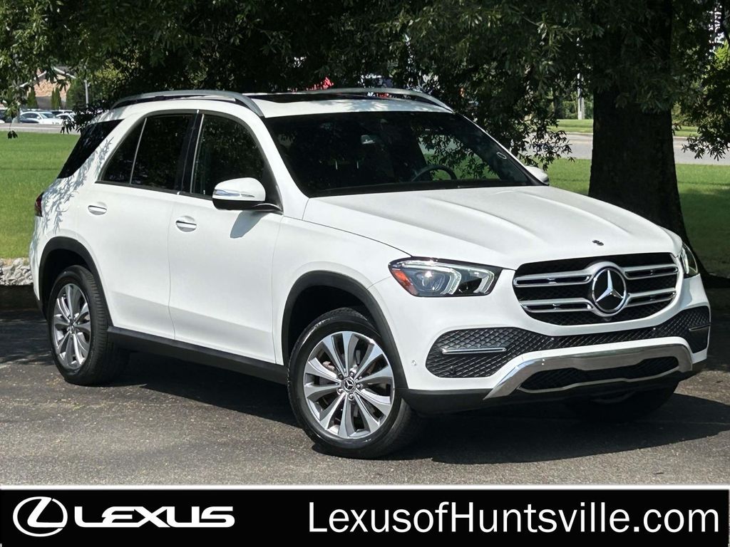 White 2022 Mercedes-Benz GLE SUV / Crossover Rear-Wheel Drive 9-Speed Automatic