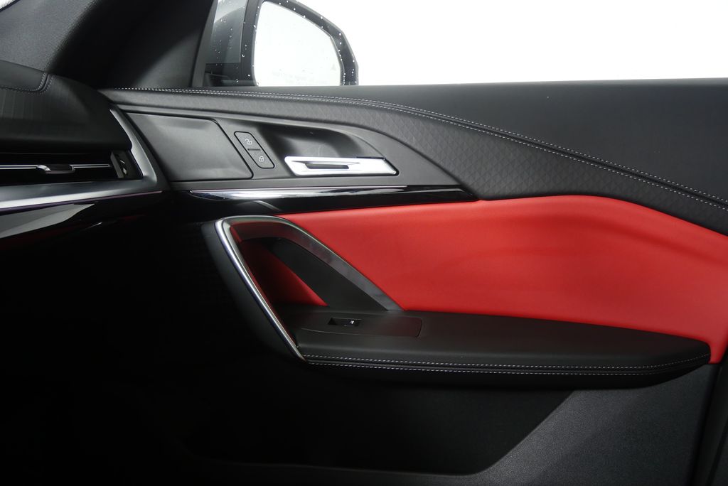 Thumbnail: 2025 BMW X2 - 25