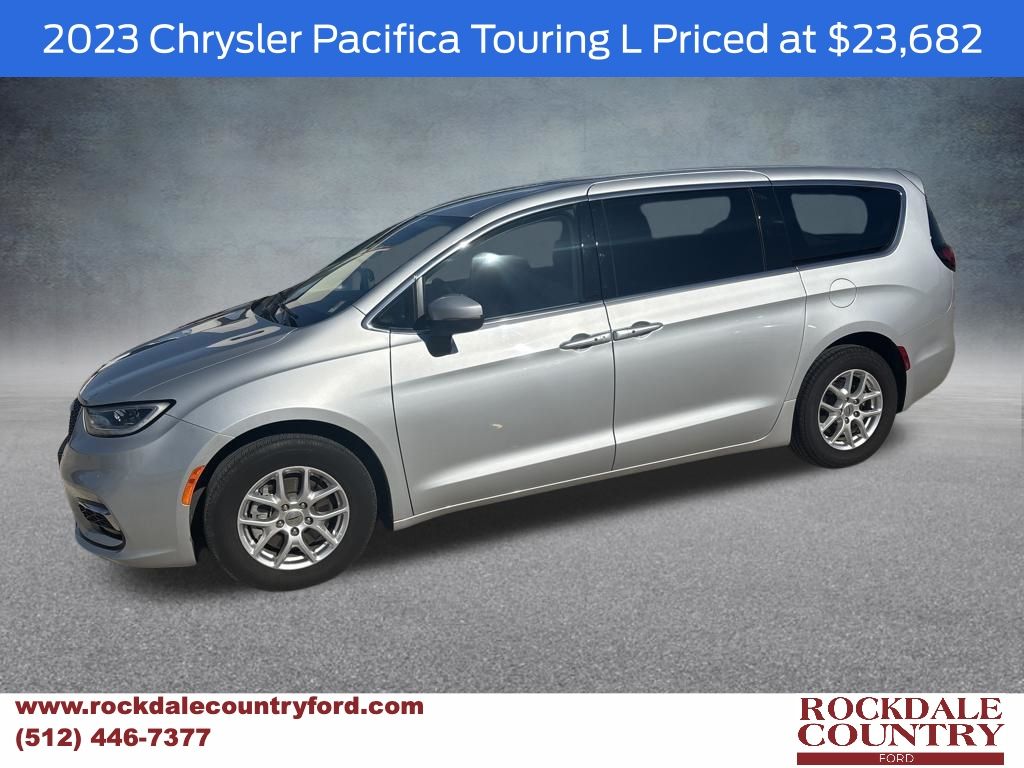 Silver Mist Clearcoat 2023 Chrysler Pacifica Touring L FWD Minivan Front-Wheel Drive 9-Speed Automatic