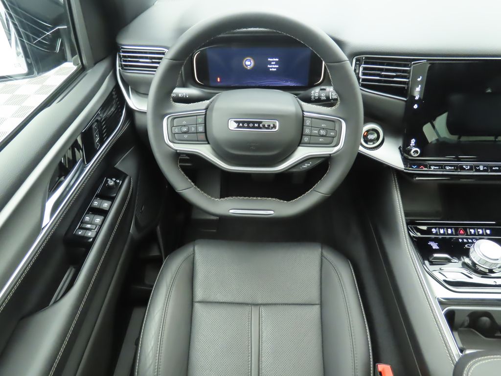 Thumbnail: 2024 Jeep Wagoneer - 10