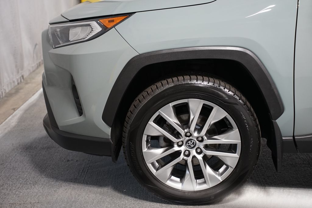 Thumbnail: 2021 Toyota RAV4 - 5