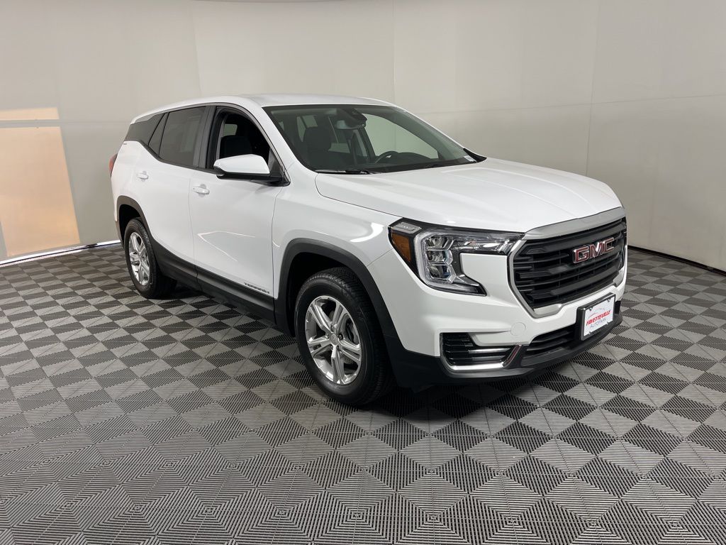 2024 GMC Terrain SLE 16