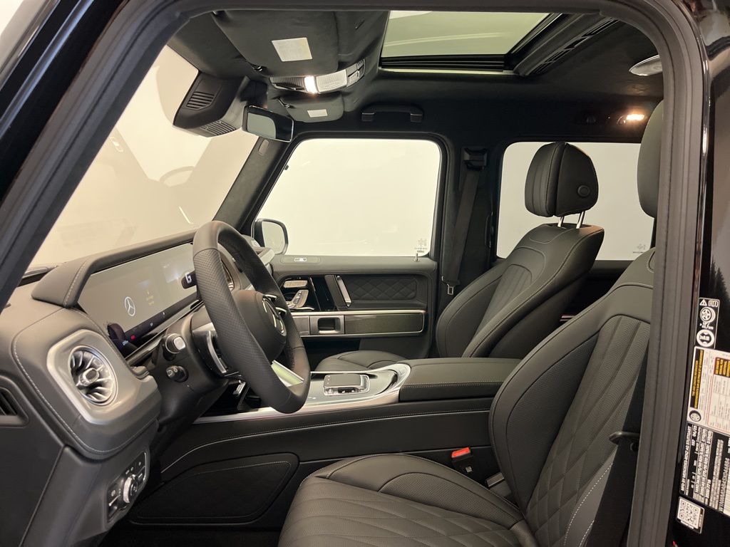 Thumbnail: 2025 Mercedes-Benz G-Class - 12
