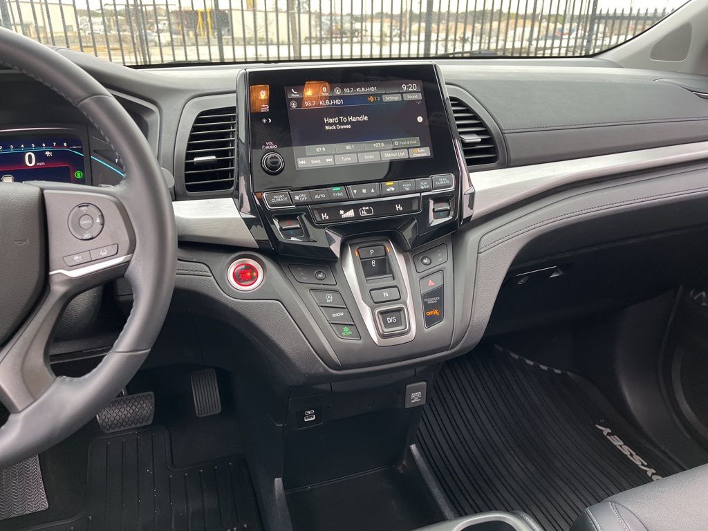 Thumbnail: 2023 Honda Odyssey - 18