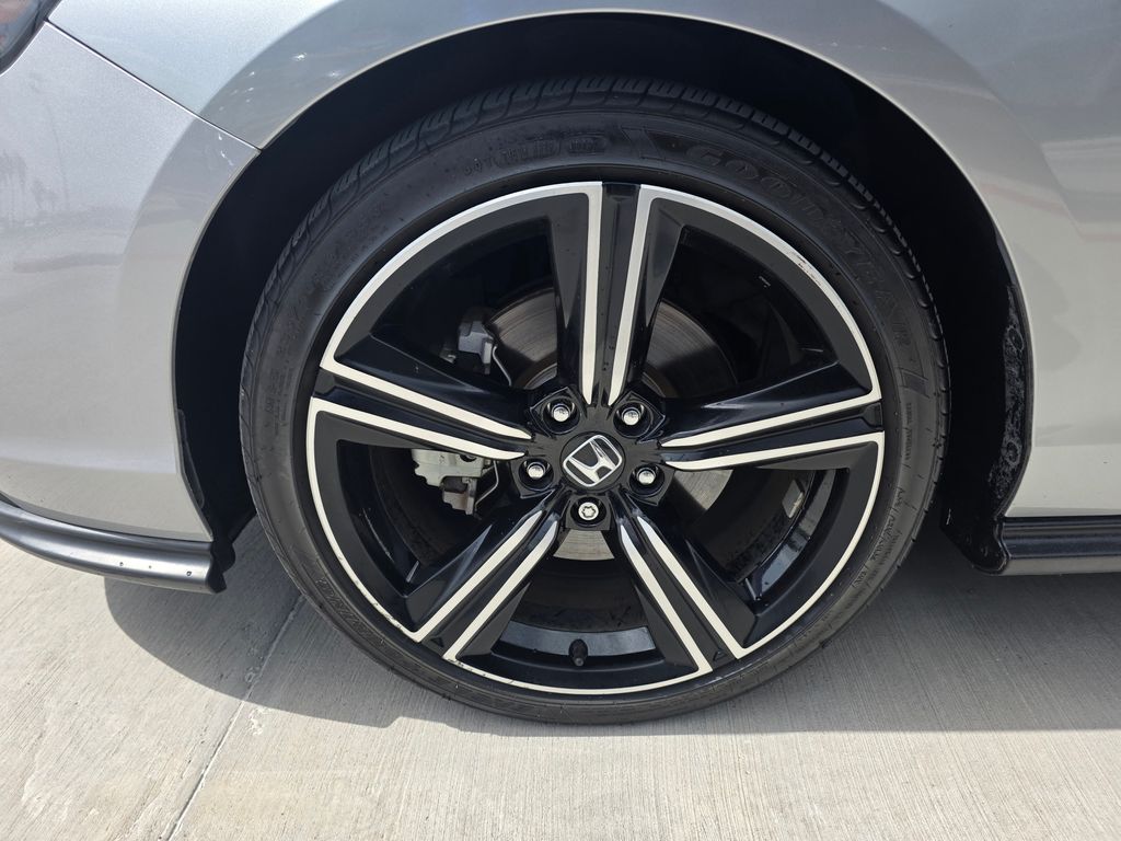 Used 2024 Silver Honda Sport image 9