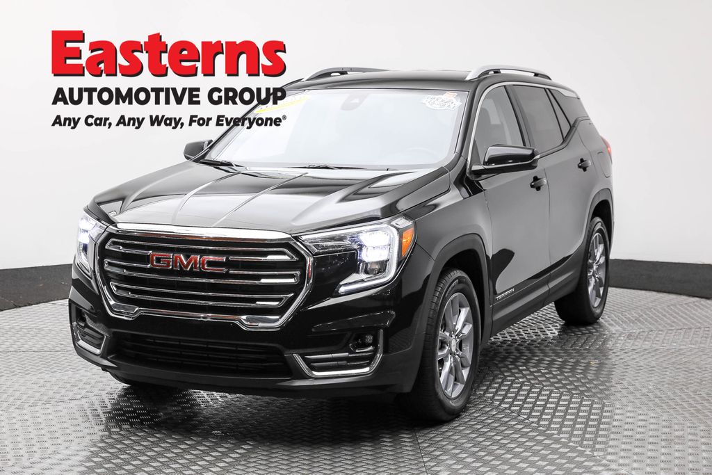 2024 GMC Terrain SLT's photo