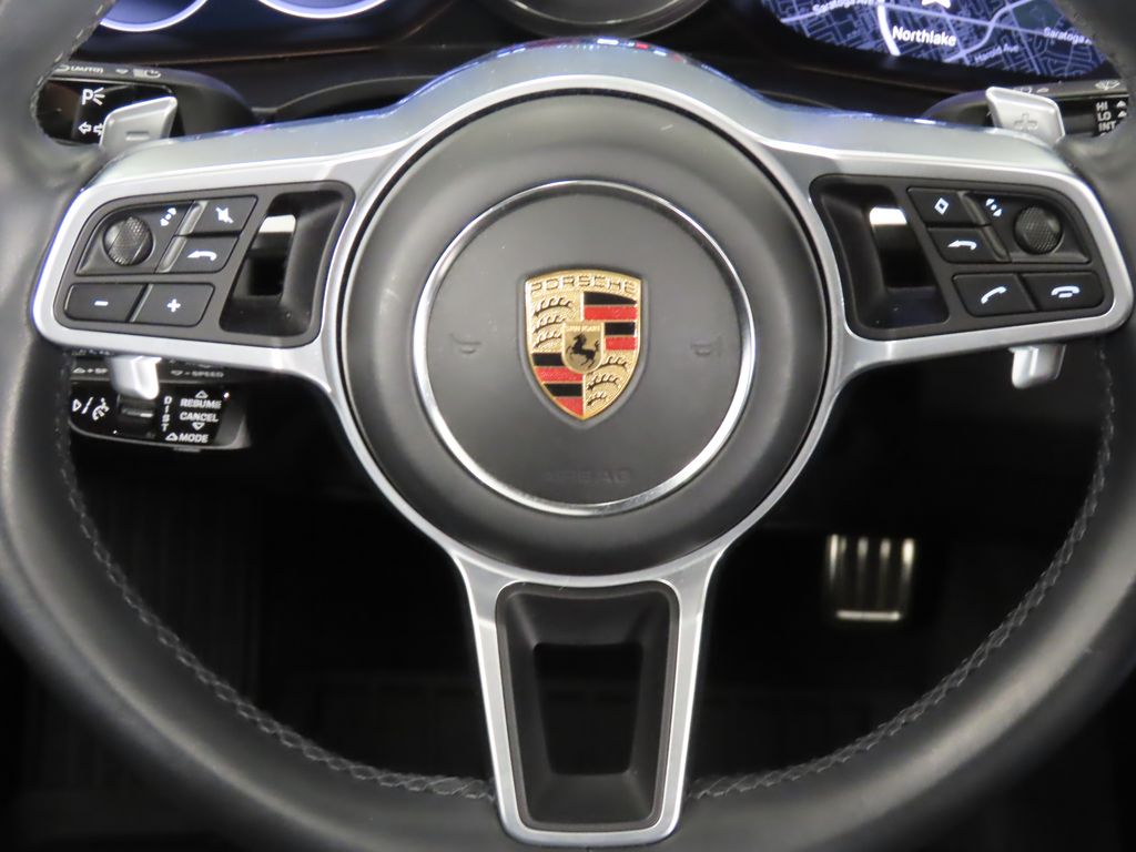 Thumbnail: 2022 Porsche Cayenne - 19