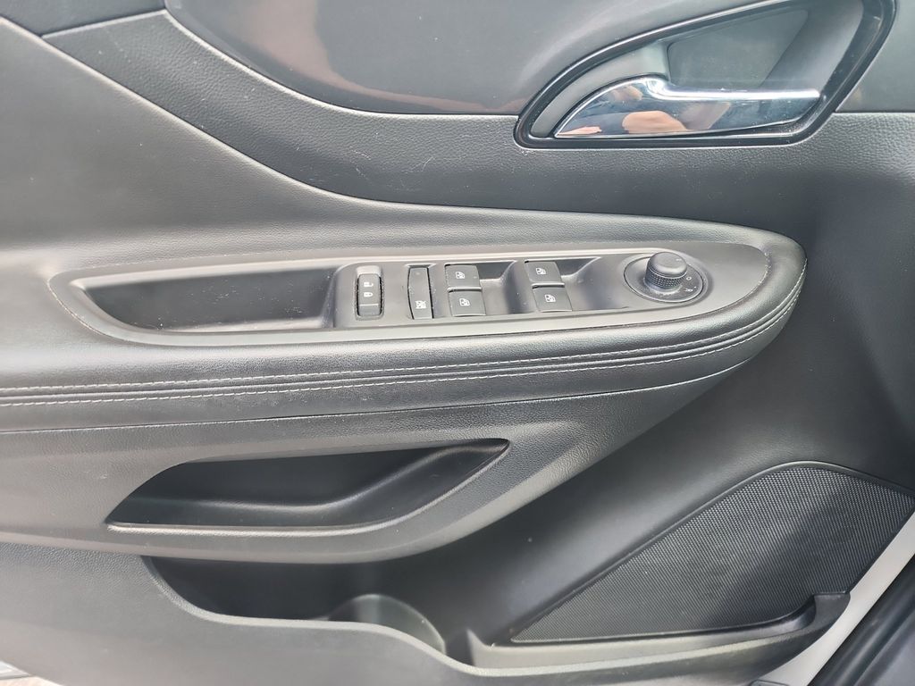 2019 Buick Encore Preferred 13