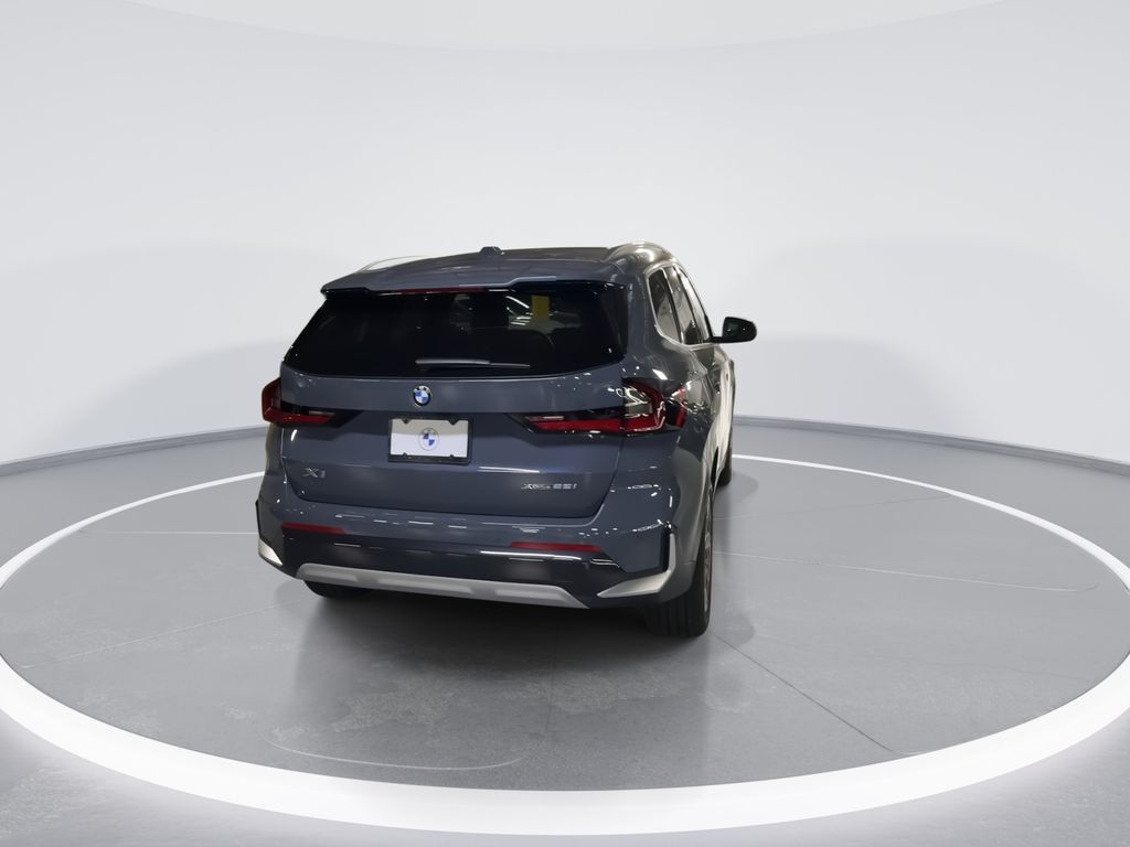 Thumbnail: 2026 BMW X1 - 7