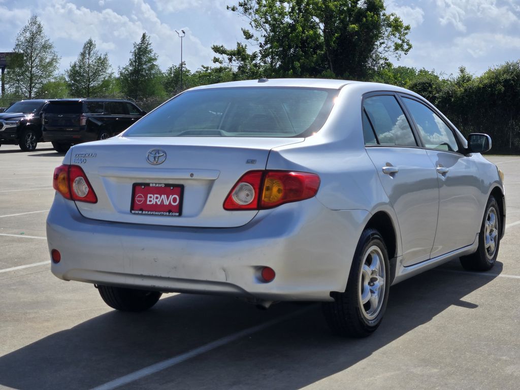 2009 Toyota Corolla LE - 3