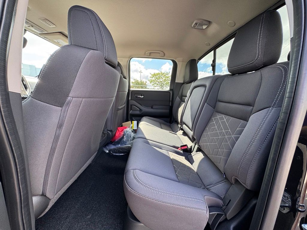 New 2027 Nissan Frontier Truck