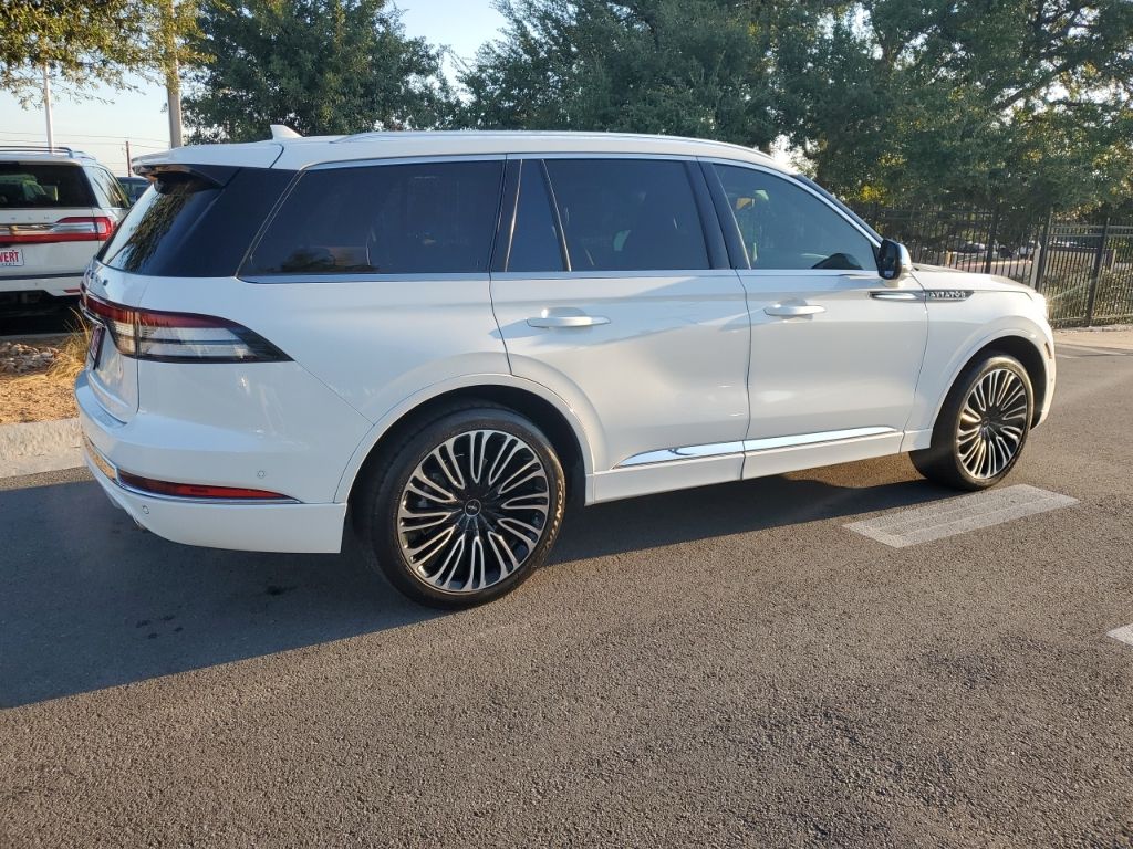 Used Car 2020 Lincoln Aviator  Black Label For Sale Under $35,000 In Austin, Texas