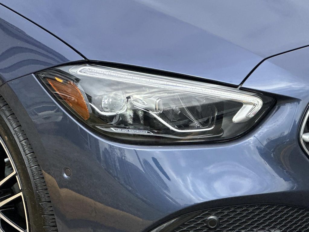 Thumbnail: 2025 Mercedes-Benz C-Class - 5