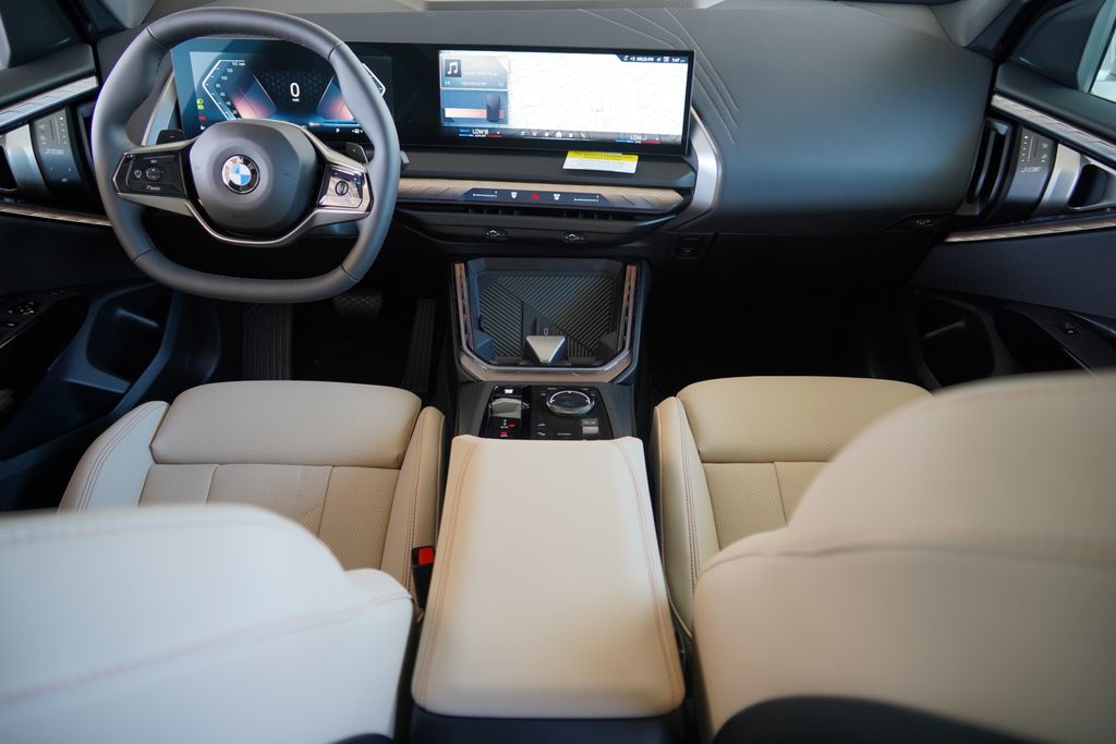 Thumbnail: 2026 BMW X3 - 16